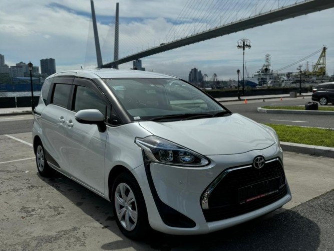 TOYOTA SIENTA в Тульскую Область