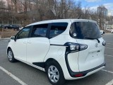 TOYOTA SIENTA 4WD в г.Владивосток 2