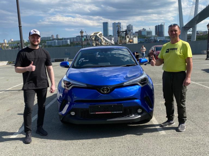 ​TOYOTA C-HR 4WD в г.Новосибирск