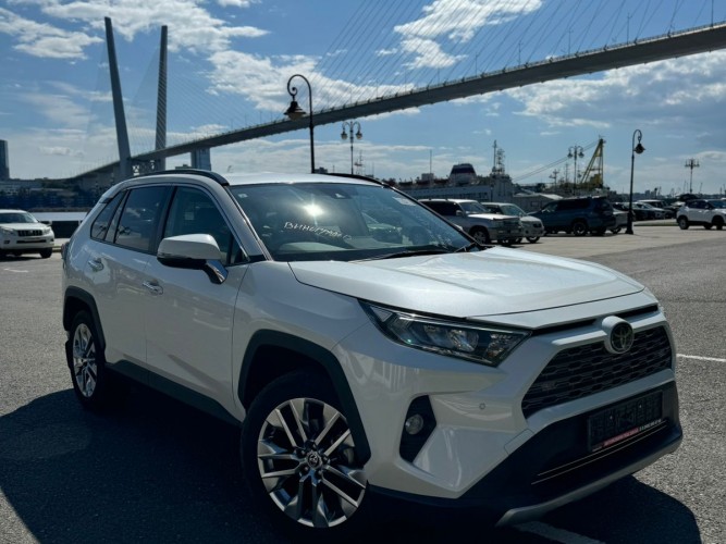 TOYOTA RAV4 в г.Владивосток