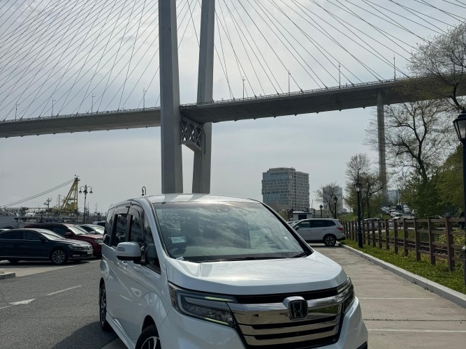 HONDA STEPWGN в г.Санкт-Петербург