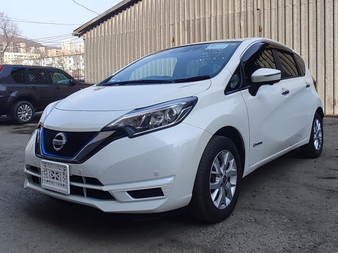 NISSAN NOTE  E-POWER X в г.Москва