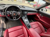 PORSCHE 911 CARRERA 4 GTS 4